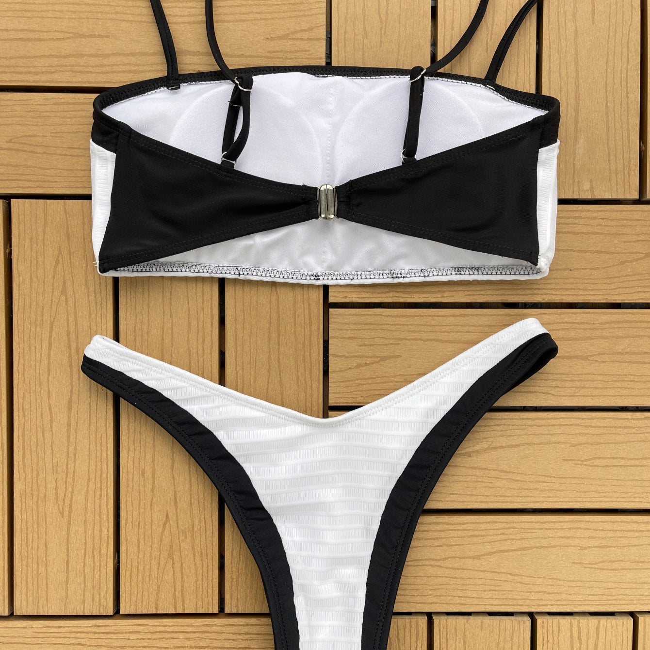 Wholesale Black & White Set Polyester Swimwear